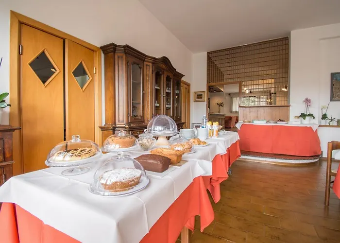 ホテル Cantalodole マジョーネ